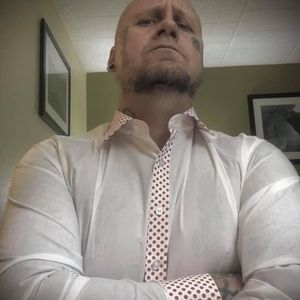 Meet your Posher, Fred